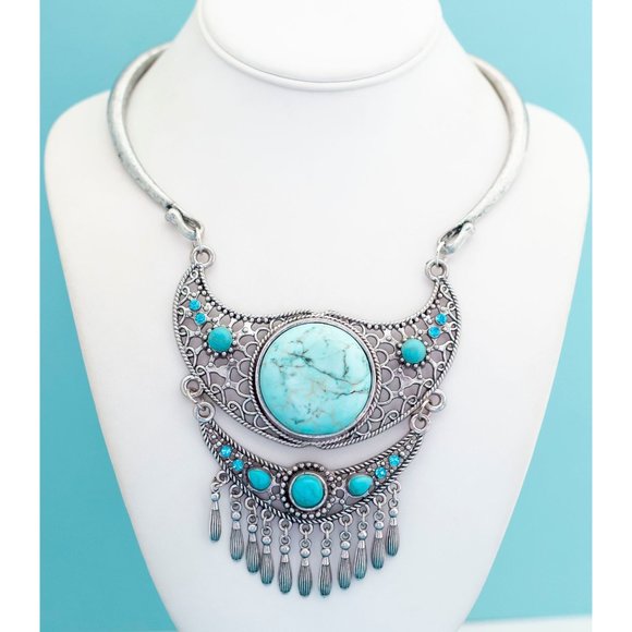 Vintage Beautiful Mermaid Princess Silver Tone Bib Necklace 18 inch - R20 - Picture 2 of 3